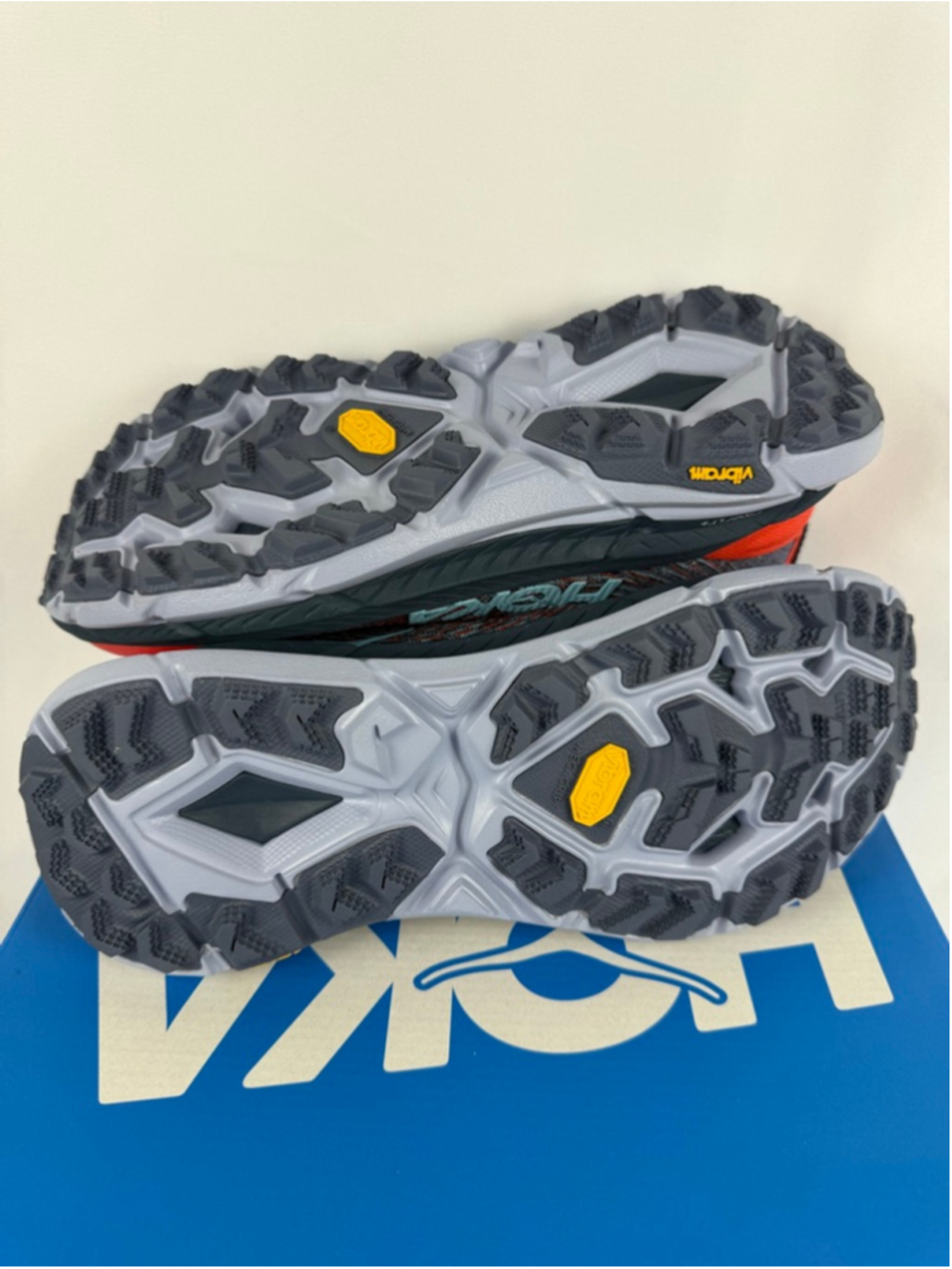 Women's Hoka Mafate Speed 4 Athletic Shoes Size 9 Red Gray - Picture 4 of 12